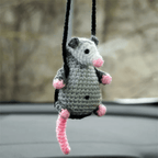 🔥 SISTE DAG 49 % RABATT – Possum Car Charm (100 % håndstrikket)