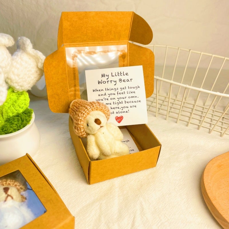 🎁Håndlaget mini plysjbamse i eske